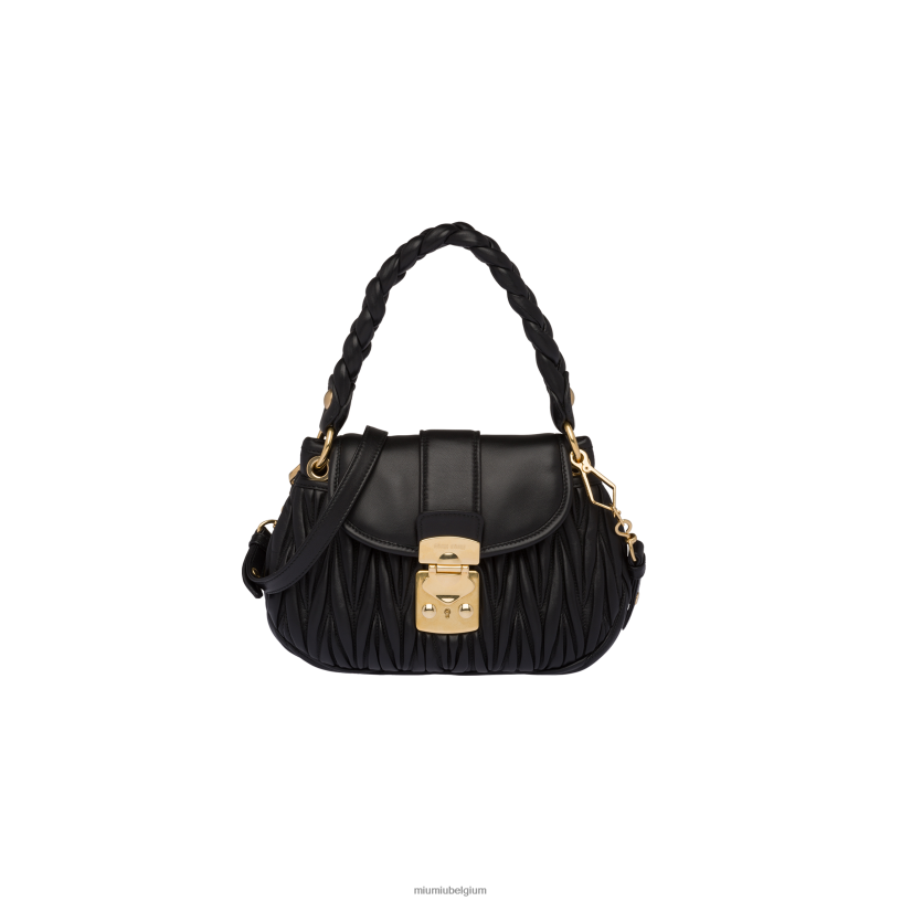 Miu Miu zwarthandtas van gematelasseerd nappaleer N8F6L119 verzameling