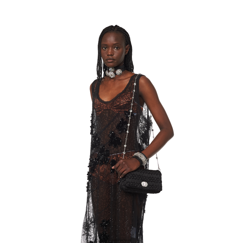 Miu Miu zwartkristallen satijnen zak N8F6L112 verzameling