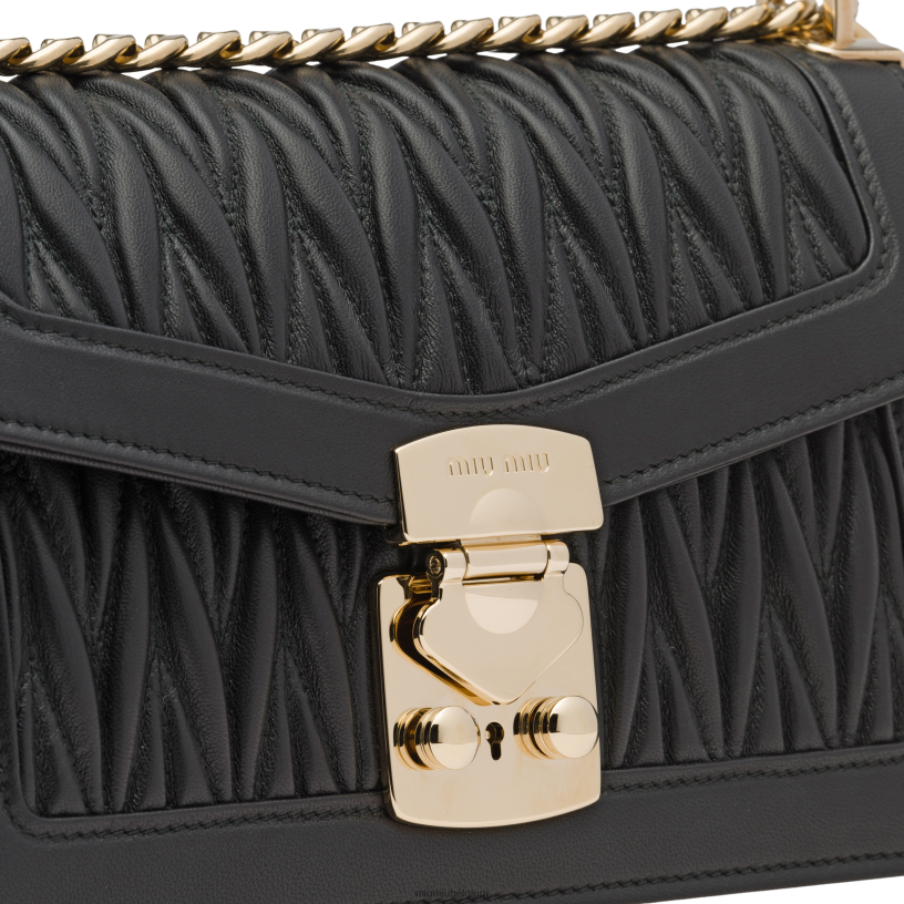 Miu Miu zwartvertrouwelijk gematelasseerde nappa lederen tas N8F6L117 verzameling